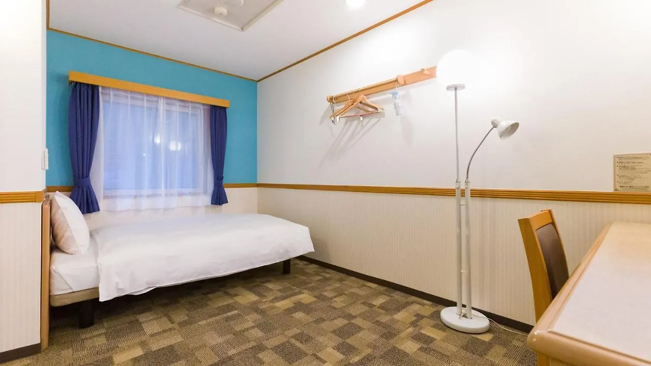 Hotel Toyoko Inn Yokohama Stadium Mae No 2