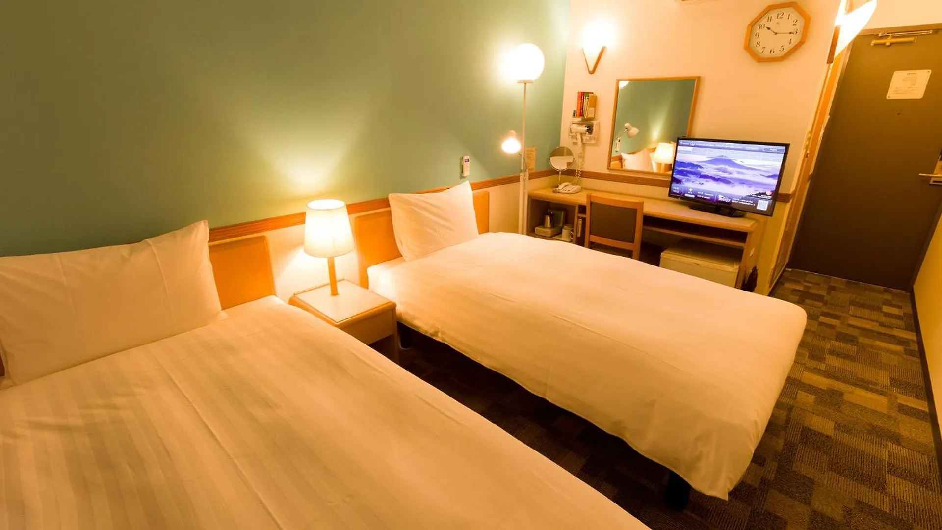 Toyoko Inn Yokohama Stadium Mae No 2 3*, Yokohama (Kanagawa) Japan