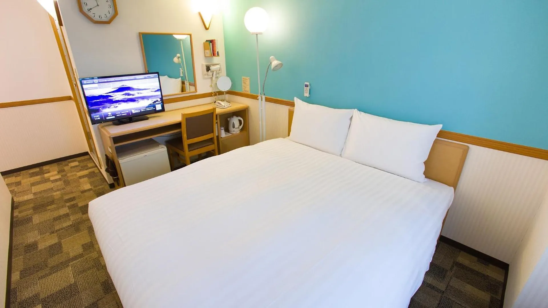 Hotel Toyoko Inn Yokohama Stadium Mae No 2